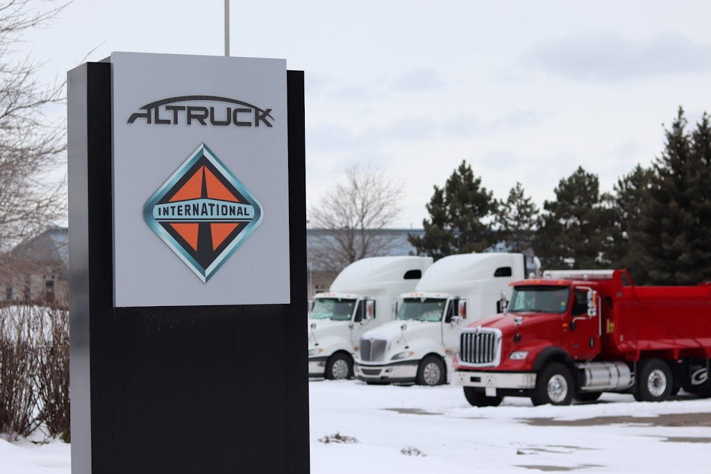 Altruck International Truck Centres | 405 Laird Rd, Guelph, ON N1G 4P7, Canada | Phone: (519) 821-0070