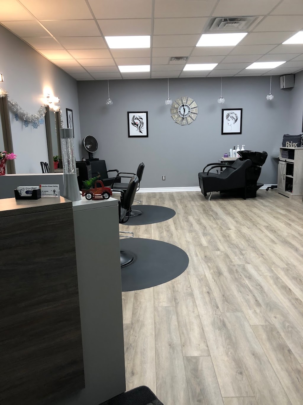 Salon Pam - Unisexe | 1556 Michael St, Ottawa, ON K1B 3T7, Canada | Phone: (613) 748-6166