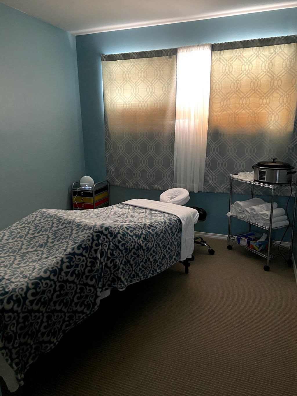 Nellys Therapeutic massage | 16312 109a Ave NW, Edmonton, AB T5P 1C4, Canada | Phone: (780) 394-4536