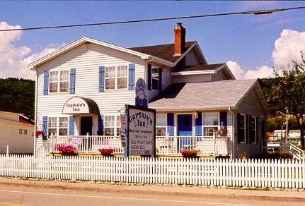 Captains Inn | 8602 Main Street, Route 114, Alma, NB E4H 1N5, Canada | Phone: (506) 887-2017