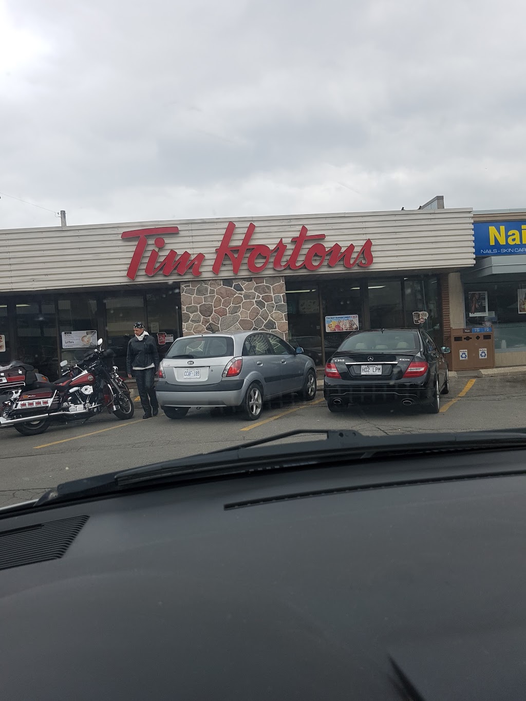 Tim Hortons | 675 Mohawk Rd E, Hamilton, ON L8V 2K6, Canada | Phone: (905) 389-3474