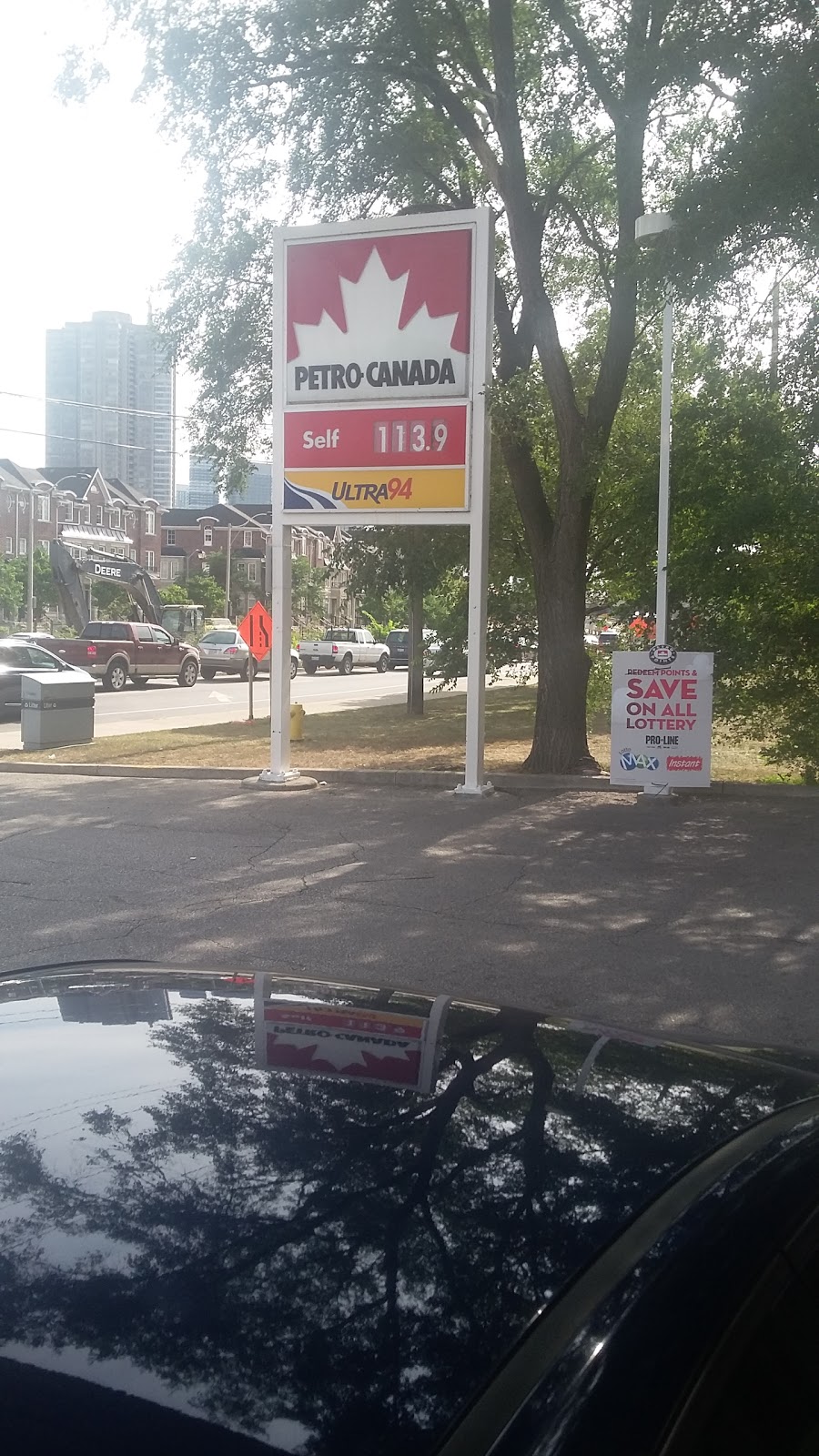 Petro-Canada | 90 The Queensway, Toronto, ON M6S 1A5, Canada | Phone: (416) 766-7269