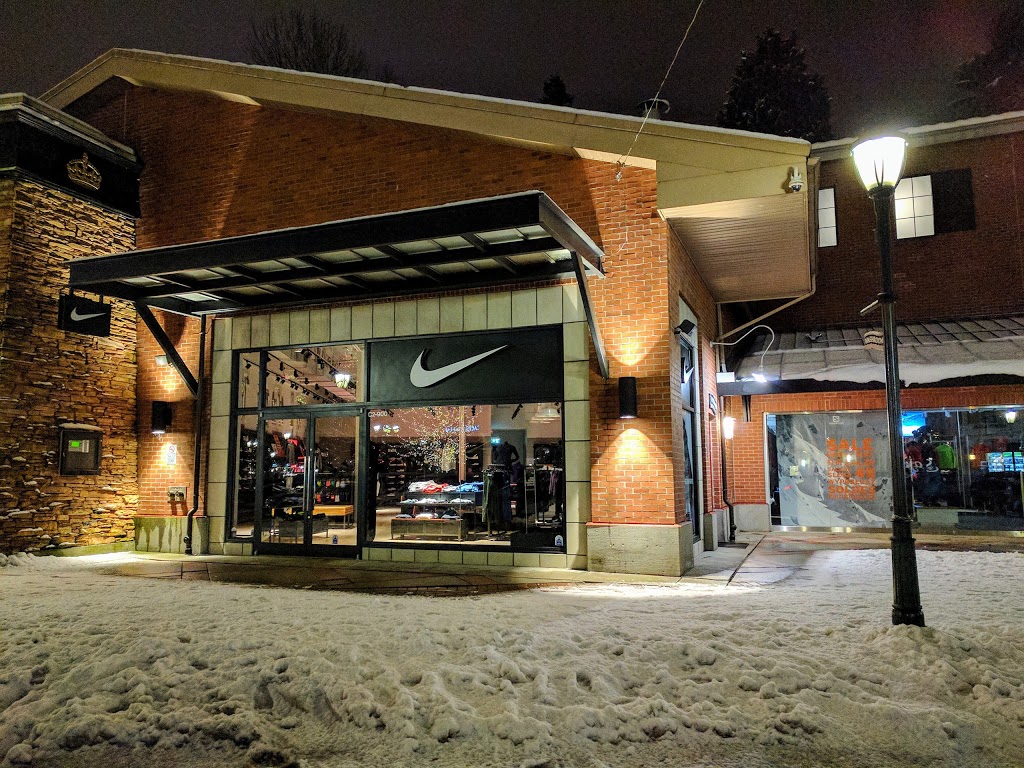 Nike Park Royal Village | 900 Main St C-2, West Vancouver, BC V7T 2Z3, Canada | Phone: (604) 925-9667