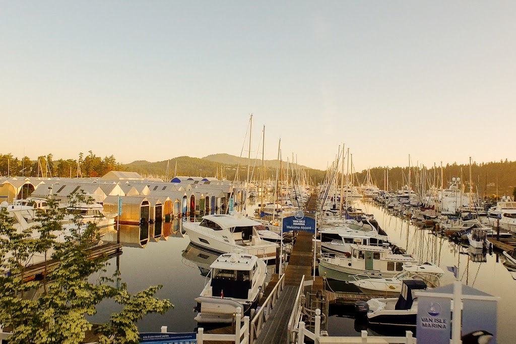 Van Isle Marina | 2320 Harbour Rd, Sidney, BC V8L 2P6, Canada | Phone: (250) 656-1138