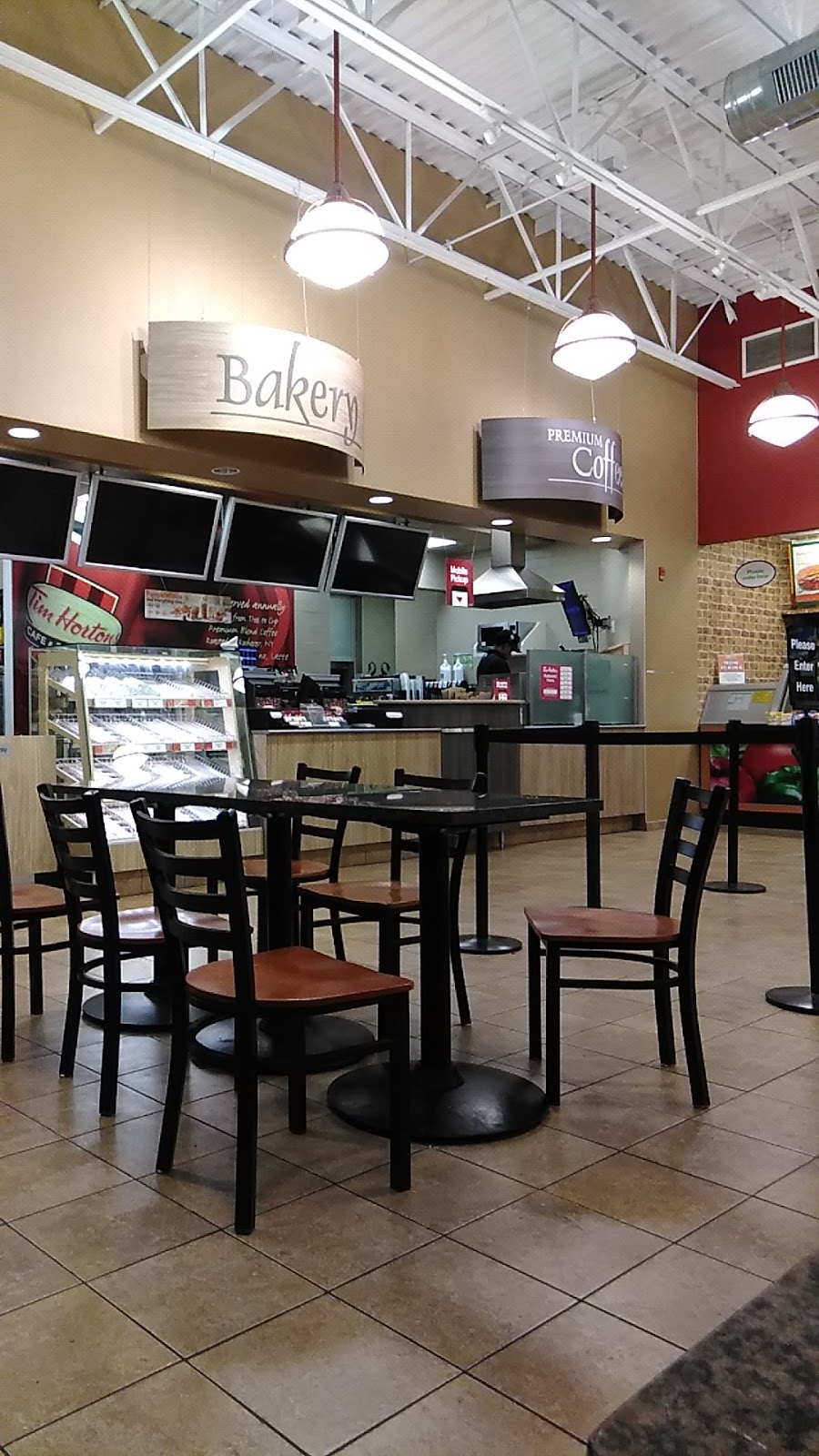 Tim Hortons | 1555 N French Rd, Getzville, NY 14068, USA | Phone: (716) 688-5538