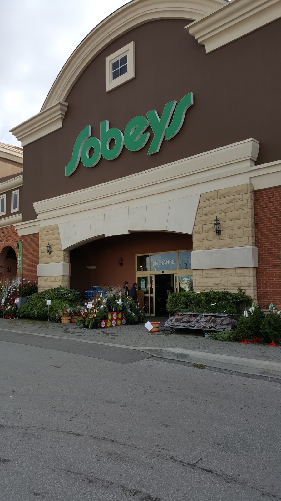 Sobeys Laird & Wicksteed | 147 Laird Dr, East York, ON M4G 4K1, Canada | Phone: (416) 423-1644