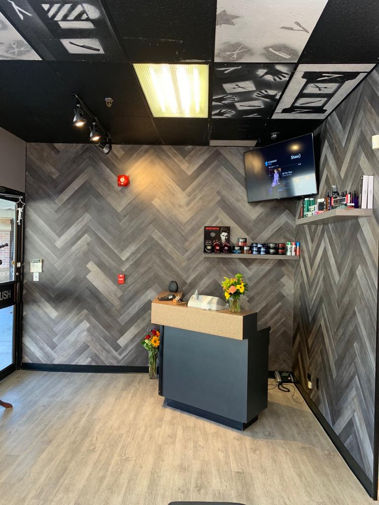 GOLDEN BLADE BARBER SHOP | 2525 Woodview Dr SW #308, Calgary, AB T2W 3Y1, Canada | Phone: (403) 281-1299