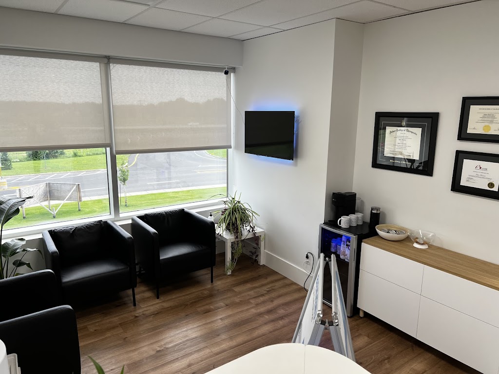 Clinique PSB de Sainte-Julie: Chiropratique & Massothérapie | 2123 Blvd. Armand-Frappier local 202, Sainte-Julie, QC J3E 2N7, Canada | Phone: (450) 649-1411