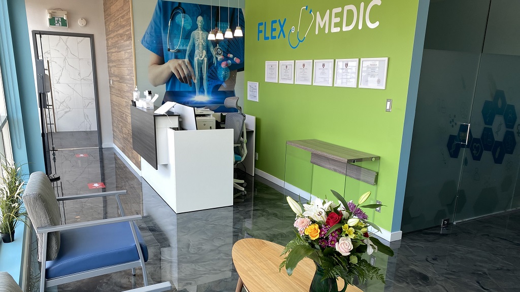 FlexMedic - Clinique de soins de santé | 391 Av. Yvon-Berger, Laval, QC H7L 2B9, Canada | Phone: (450) 628-7329