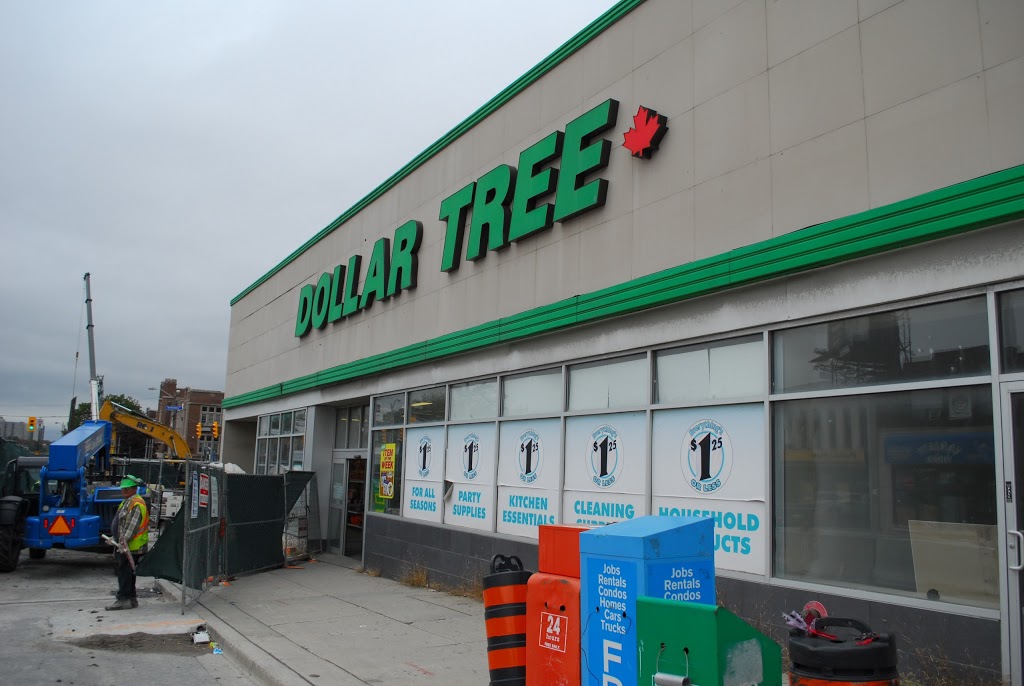 Dollar Tree | 2654 Eglinton Ave W, York, ON M6M 1T7, Canada | Phone: (416) 658-9500