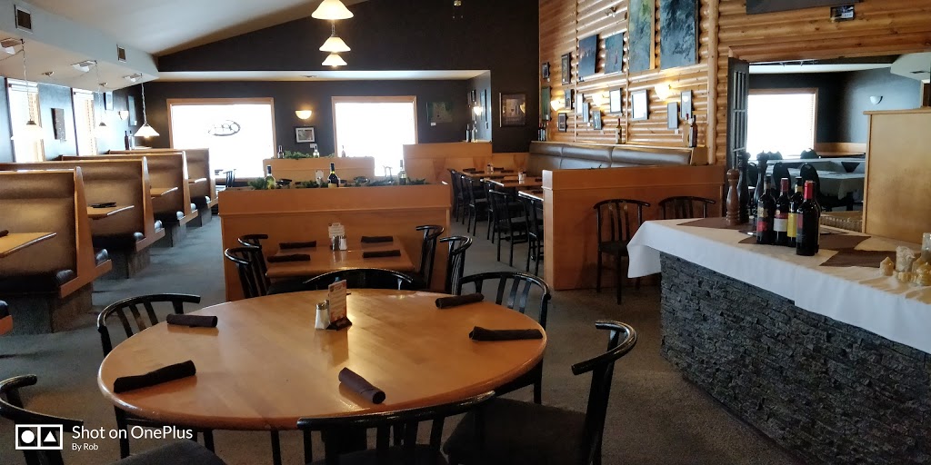 The Peppercorn Restaurant and Fireside Lounge | 544 Main St, Oakbank, MB R0E 1J0, Canada | Phone: (204) 444-3424