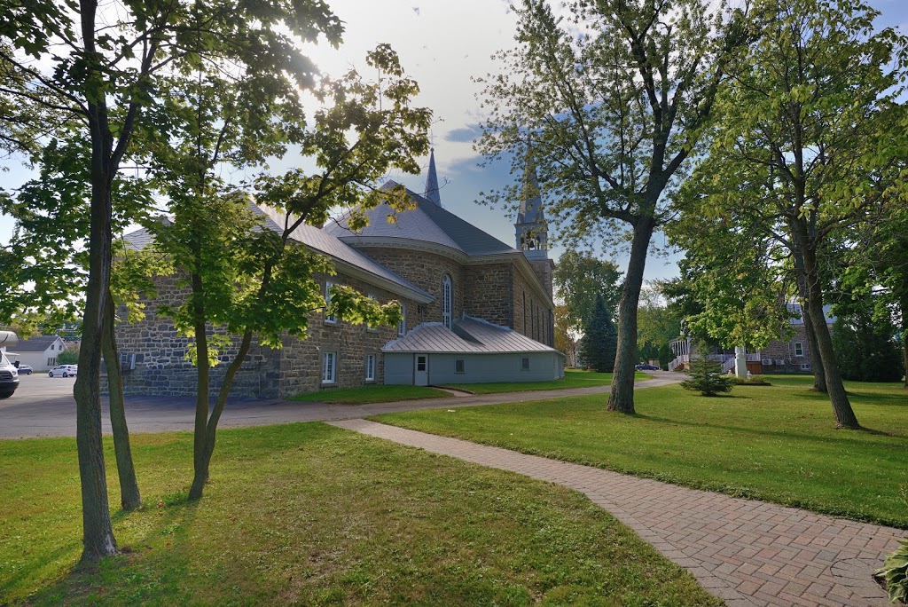 Presbyteres Eglises Cthlqs | 146 Rue Principale, Saint-Louis-de-Gonzague, QC J0S 1T0, Canada | Phone: (450) 373-2110