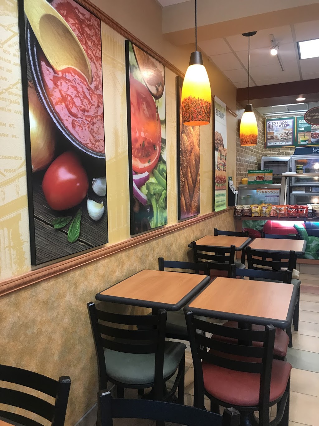 Subway | 14034 Boulevard Henri-Bourassa, Québec, QC G1G 3Y8, Canada | Phone: (418) 626-4440