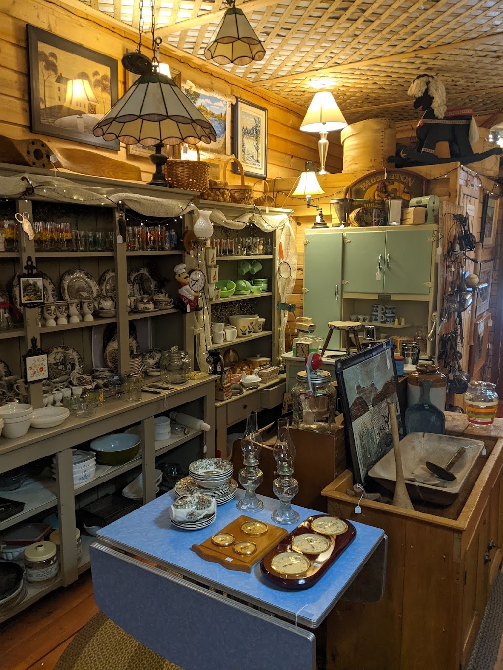 High Wheeler Antiques & Collectibles | 9519 NB-8, Blissfield, NB E9C 1K8, Canada | Phone: (506) 308-0622