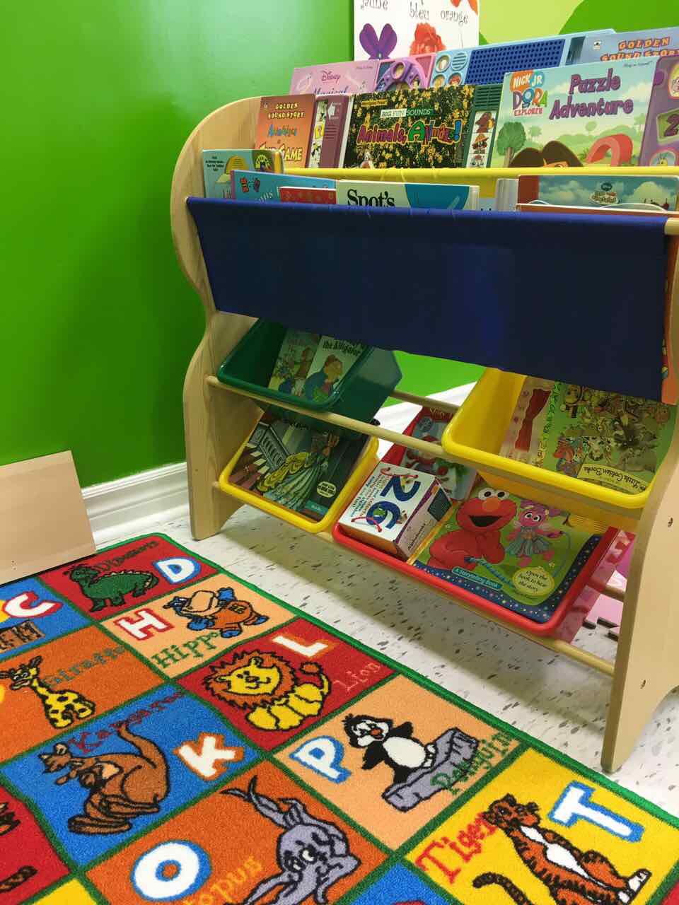 Tulipe Daycare | 392 6e Avenue, LÎle-Perrot, QC J7V 4V6, Canada | Phone: (514) 568-1723