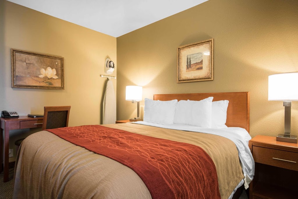 Comfort Inn & Suites | 26574 Gloucester Way, Langley Twp, BC V4W 4A8, Canada | Phone: (604) 856-8288