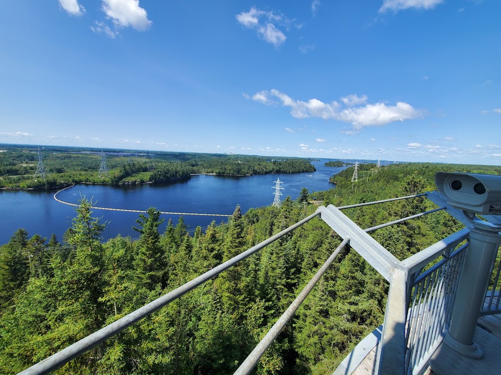 Odyssée Des Bâtisseurs | 1671 Avenue du Pont N, Alma, QC G8B 5G2, Canada | Phone: (418) 668-2606