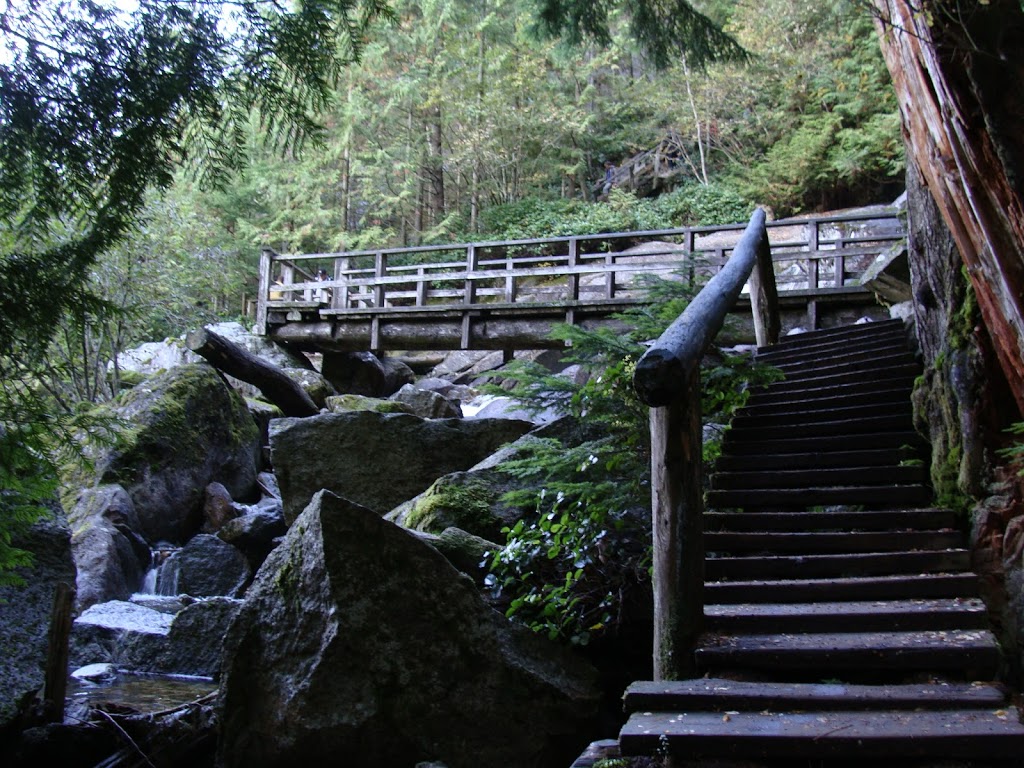 Upper Shannon Falls Trail | Squamish, BC V0N 1T0, Canada