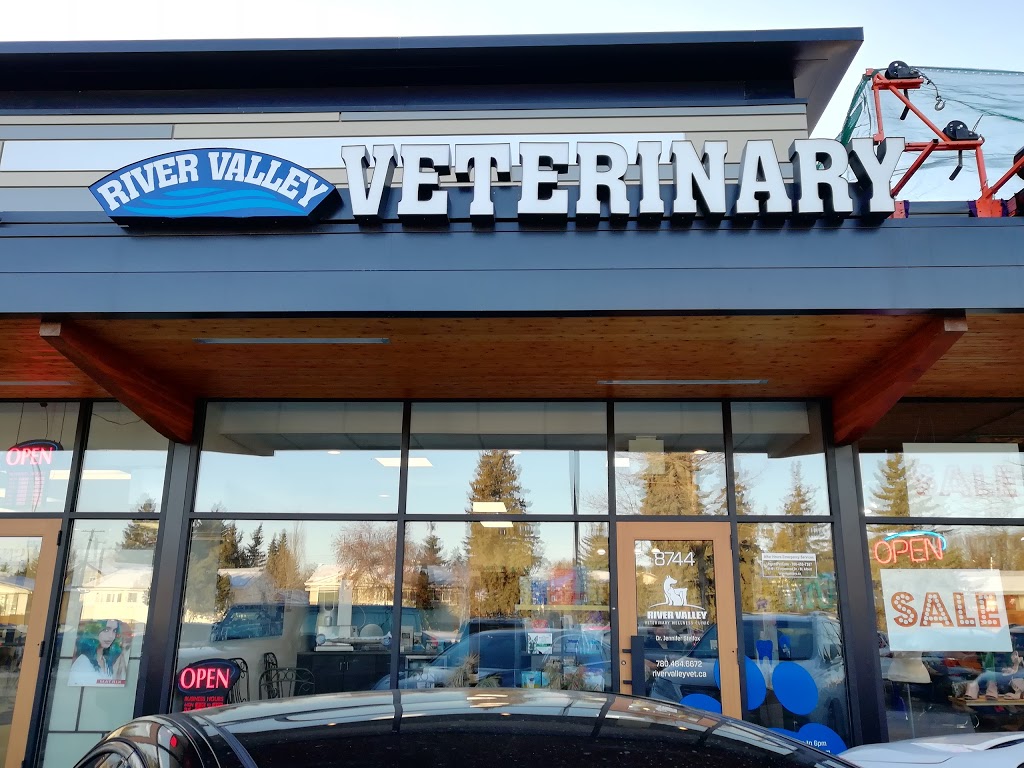 River Valley Veterinary Wellness Clinic | 8744 149 St NW, Edmonton, AB T5R 1B6, Canada | Phone: (780) 484-6672