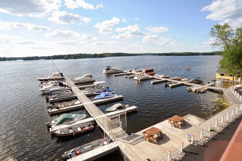 Harbour Town, McCrackens Landing | 2281 McCrackens Landing Rd, Lakefield, ON K0L 2H0, Canada | Phone: (705) 868-0385