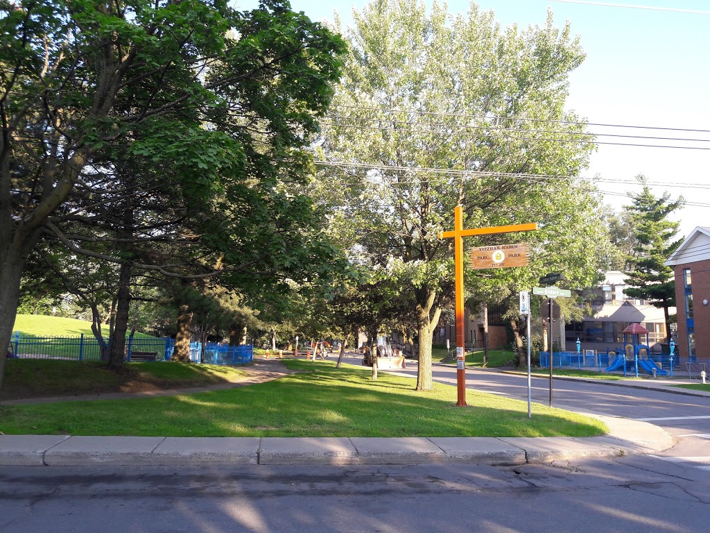 Yitzhak Rabin Park | Avenue Hudson, Côte Saint-Luc, QC H4W, Canada