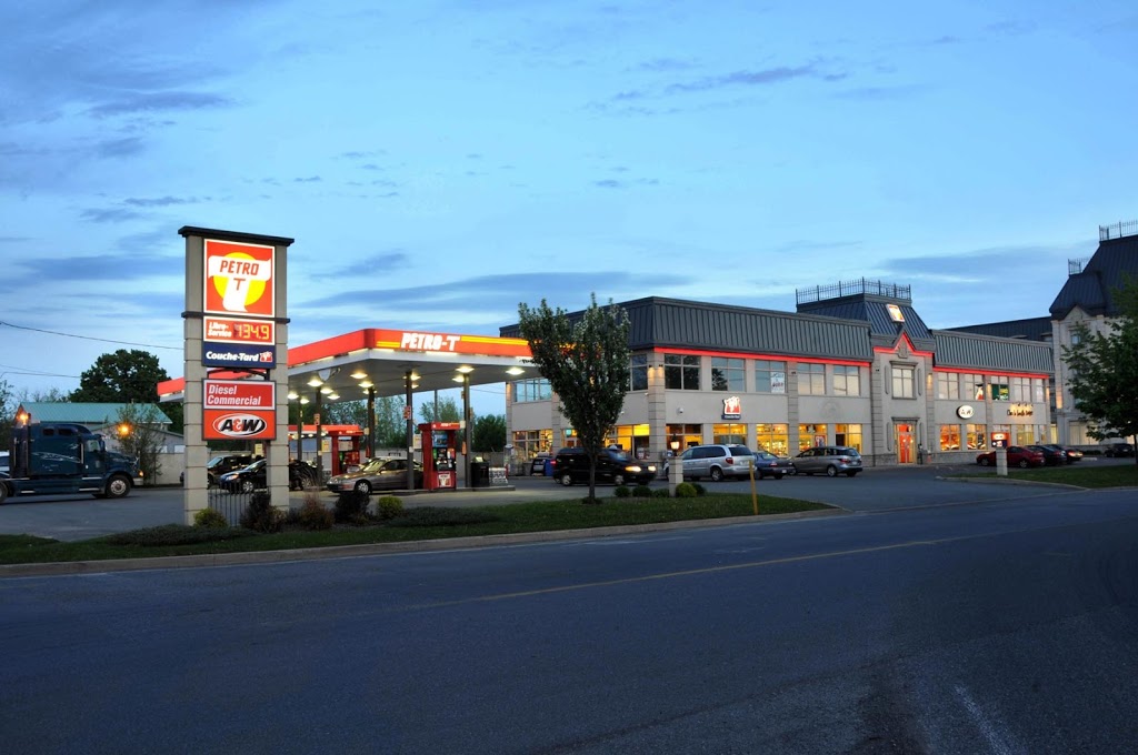 Esso | 2115 Rue Canadien, Drummondville, QC J2C 7V9, Canada | Phone: (819) 475-2239