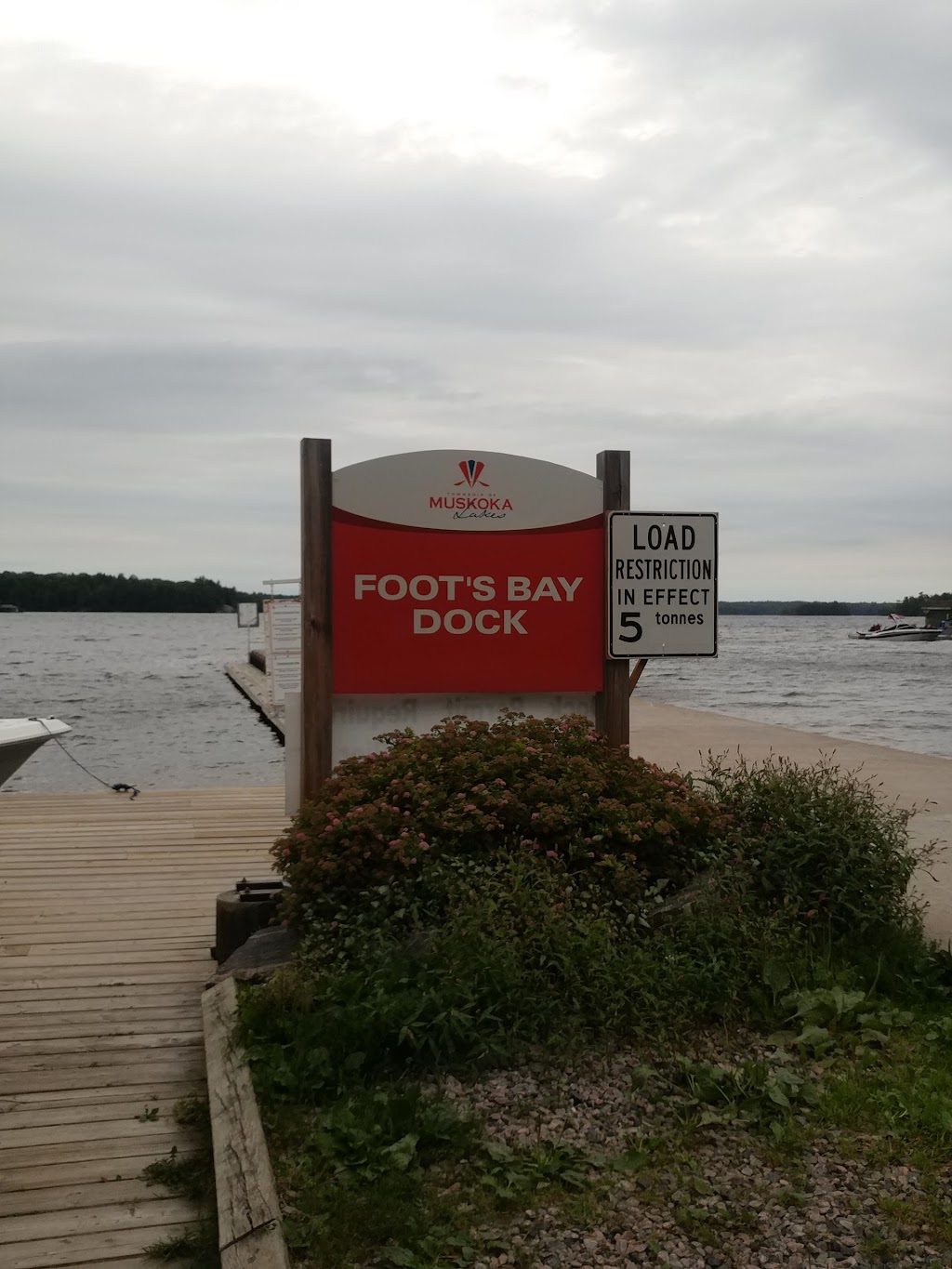 The Cove Foots Bay Marina | 1039 McDonald Rd, MacTier, ON P0C 1H0, Canada | Phone: (705) 375-2473