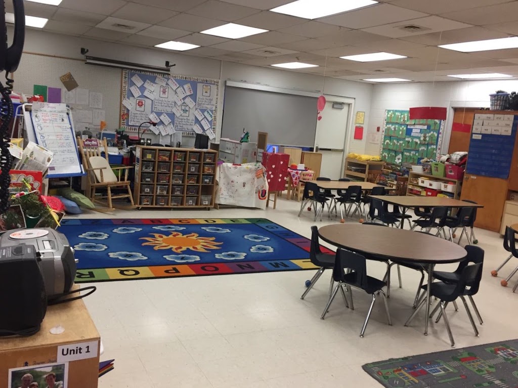 Cliffwood Community Child Care Centre | 140 Cliffwood Rd, North York, ON M2H 2E4, Canada | Phone: (416) 490-8848