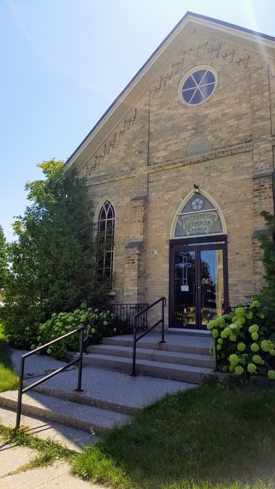 Southampton Lutheran Church | 247 High St, Southampton, ON N0H 2L0, Canada | Phone: (519) 797-5973