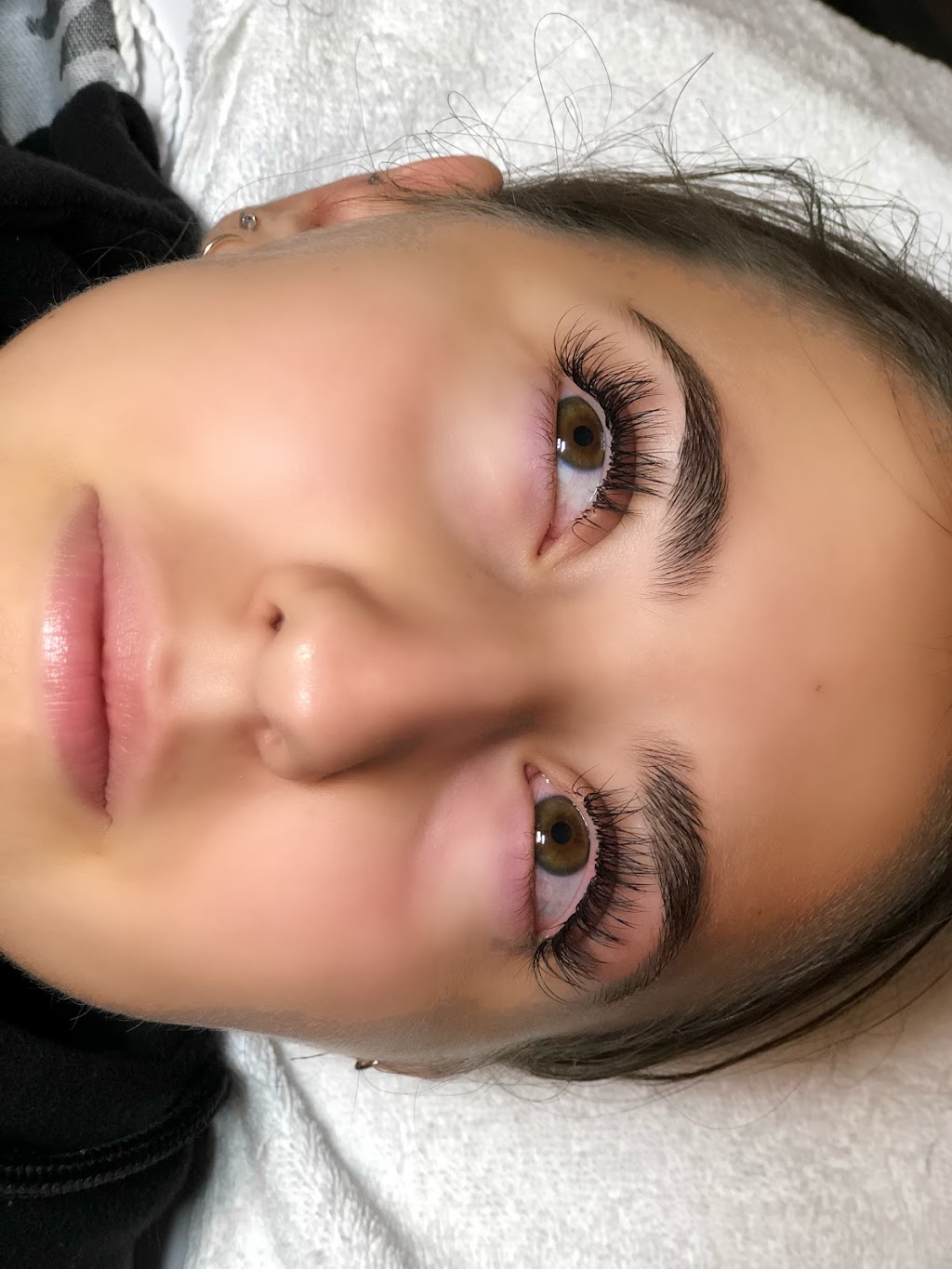 Chic Lashes | 1031 Wickham Rd, Innisfil, ON L9S 0N5, Canada | Phone: (416) 768-0702