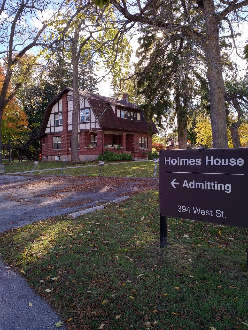 Holmes House Withdrawal Management | 394 West St, Simcoe, ON N3Y 1T9, Canada | Phone: (519) 428-1911