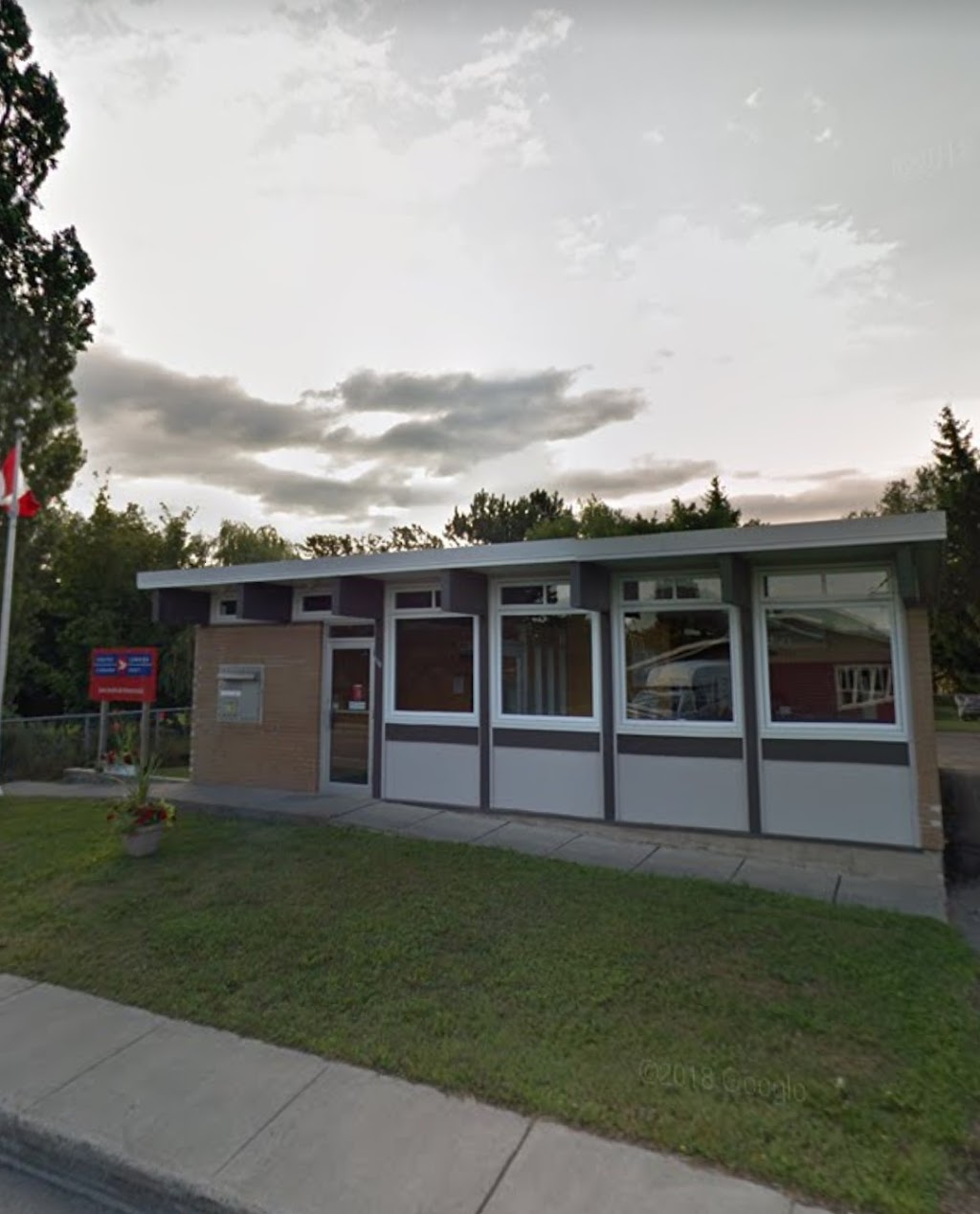 Post Office De Saint-André | 110 Rue Principale, Saint-André-de-Kamouraska, QC G0L 2H0, Canada | Phone: (418) 493-2036