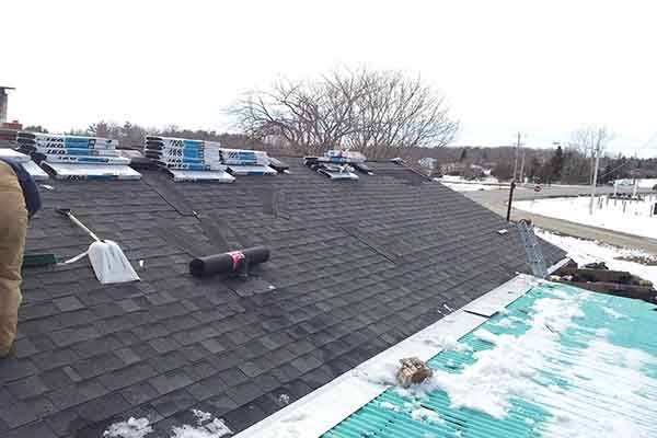 Brian Andrews Roofing Napanee | Lennox and Addington County Rd 11, Selby, ON K0K 2Z0, Canada | Phone: (613) 388-2812