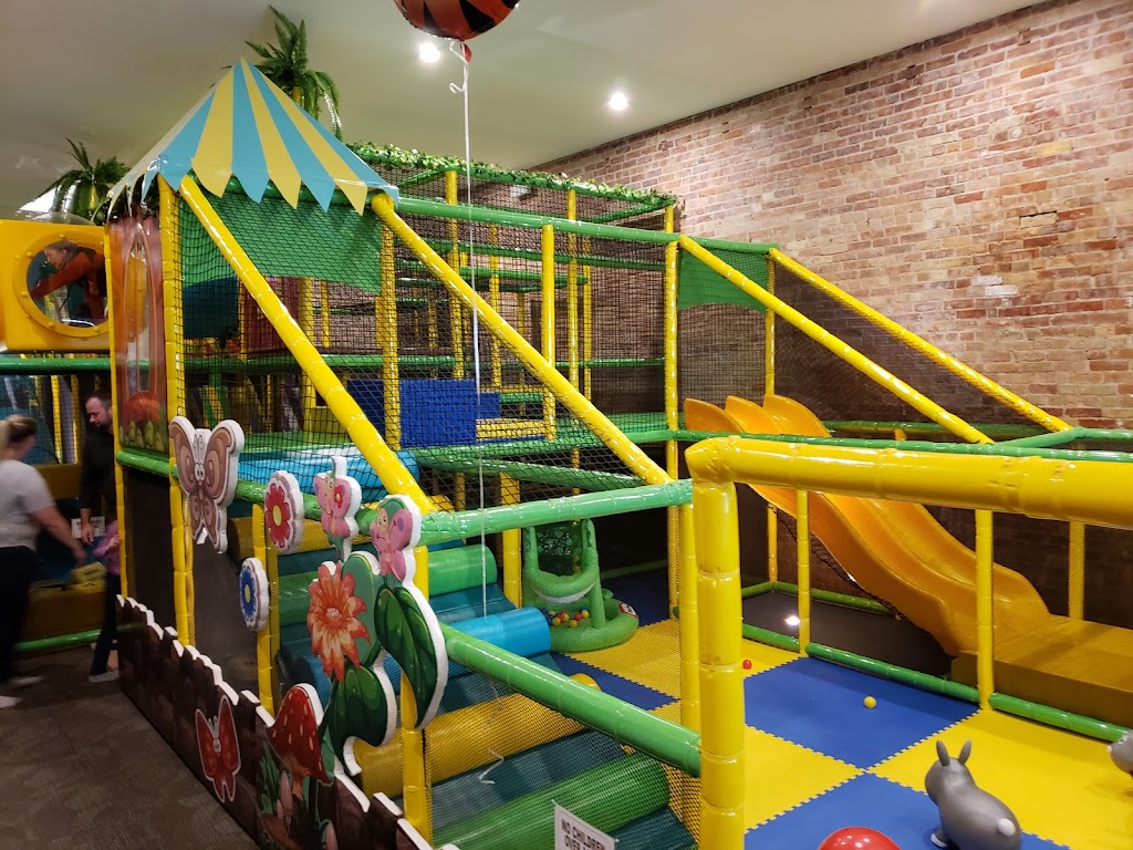 Jax Jungle Play Inc. | visit, 520 Dundas St, Woodstock, ON N4S 1C5, Canada | Phone: (519) 537-5333