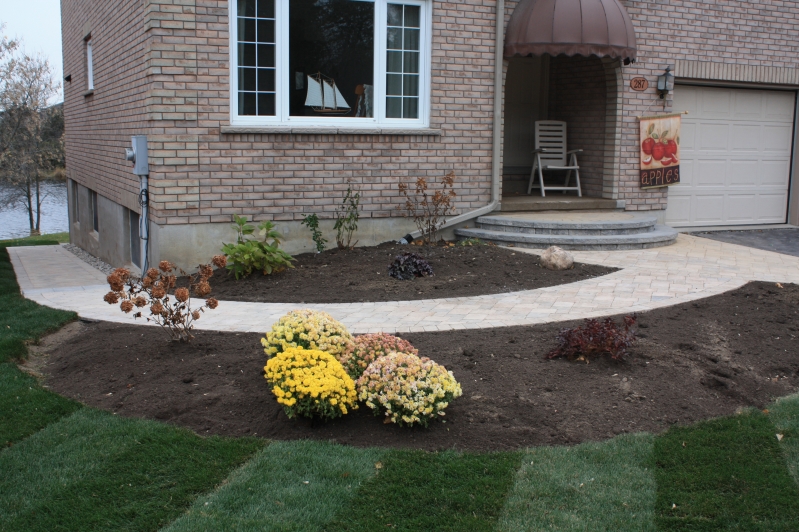 Scotland Yards Landscaping Ltd | 6791 ON-62, Belleville, ON K8N 4Z5, Canada | Phone: (613) 707-7131