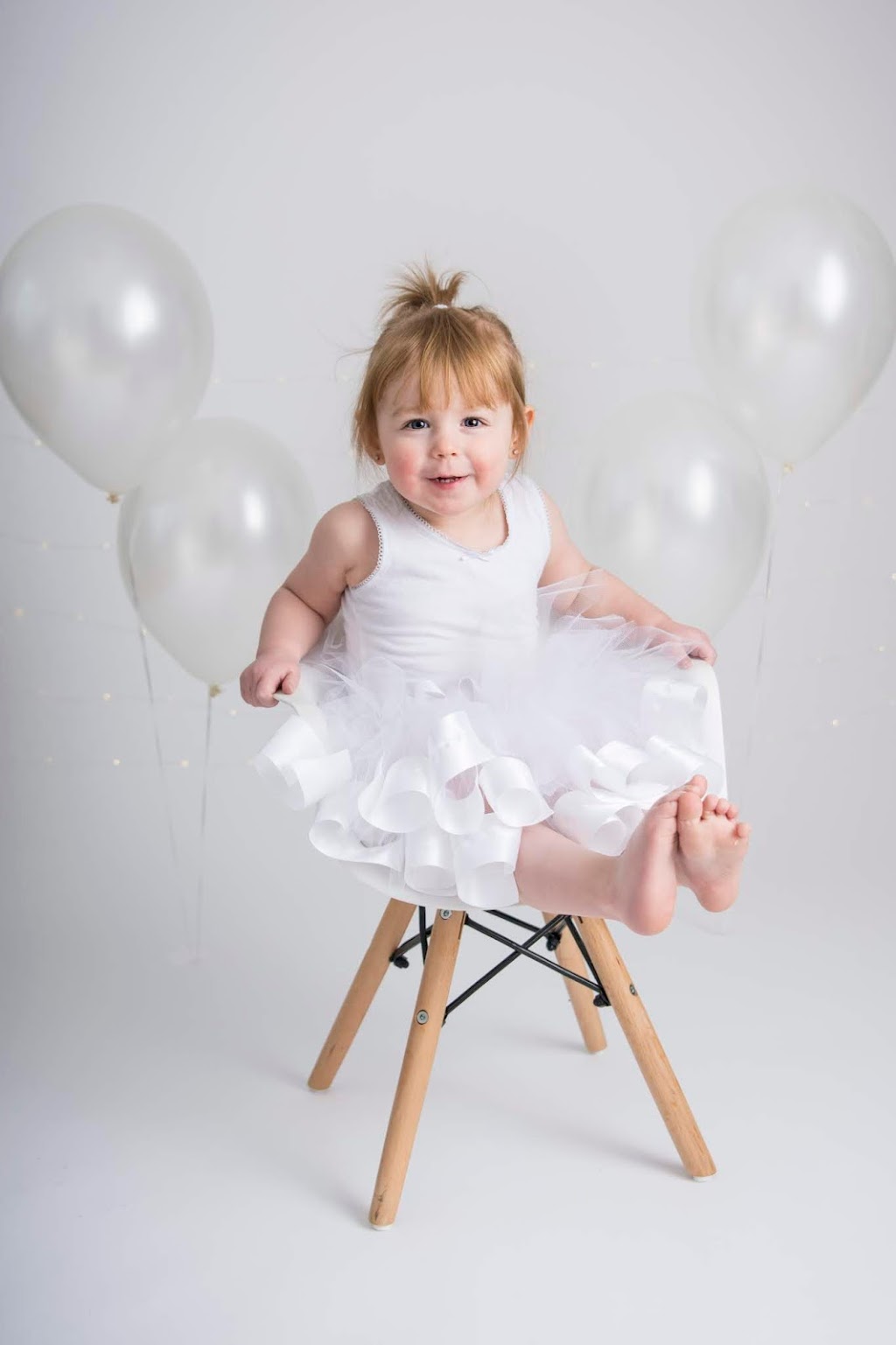 Tiffany Paradis Photography - Barrie | 149 Cardinal St, Barrie, ON L4M 6G2, Canada | Phone: (705) 791-8535