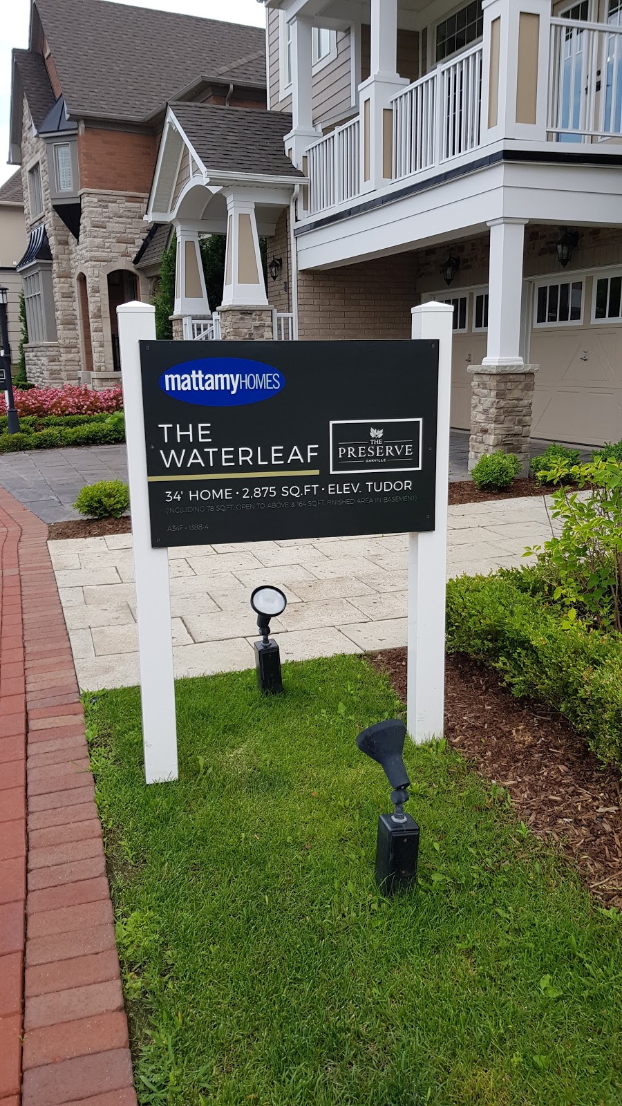 Mattamy Homes - 5North | 1388 Dundas St W, Oakville, ON L6M 4L8, Canada | Phone: (905) 469-6238