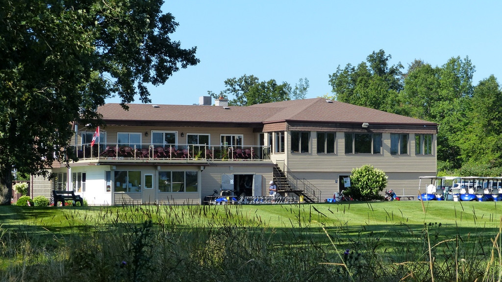 Amherstview Golf Club | Golf Course Rd, Amherstview, ON K7N 1W3, Canada | Phone: (613) 389-5222