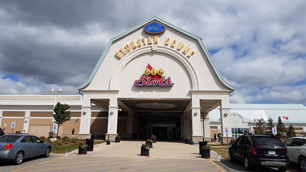 Gateway Casinos Innisfil | 7485 5th Side Rd, Innisfil, ON L9S 3S1, Canada | Phone: (705) 726-6770