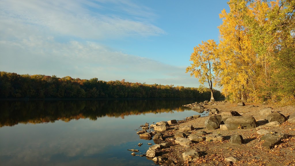 Berge de la Plage-Idéal | Laval, QC H7H 1Y1, Canada | Phone: (450) 978-8000