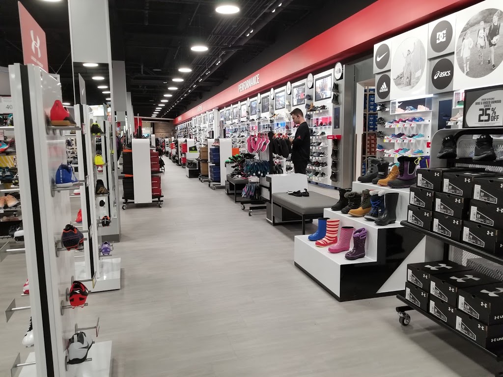 Sport Chek Upper Canada Mall | 17600 Yonge St #4A, Newmarket, ON L3Y 4Z1, Canada | Phone: (905) 952-0160