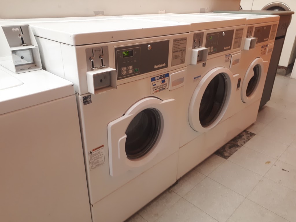 Beverly Street Coin Laundry | 215 Beverly St, Cambridge, ON N1R 3Z9, Canada | Phone: (905) 581-5870