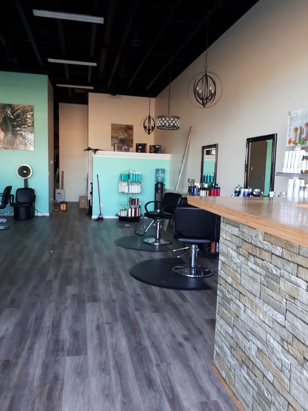 The Loft Hair Studio | 4410 48 St, Stony Plain, AB T7Z 1V4, Canada | Phone: (780) 968-1077