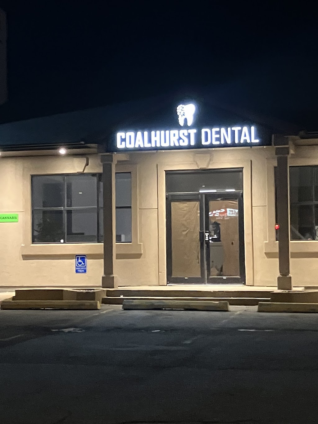 Coalhurst Dental | 102 Spruce Dr Unit A, Coalhurst, AB T0L 0V0, Canada | Phone: (587) 315-9984