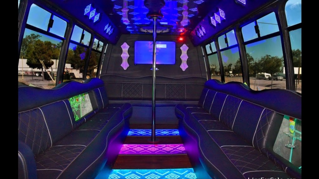 Moonlight Limos | 13223 98 Ave, Surrey, BC V3R 0A1, Canada | Phone: (604) 209-6095