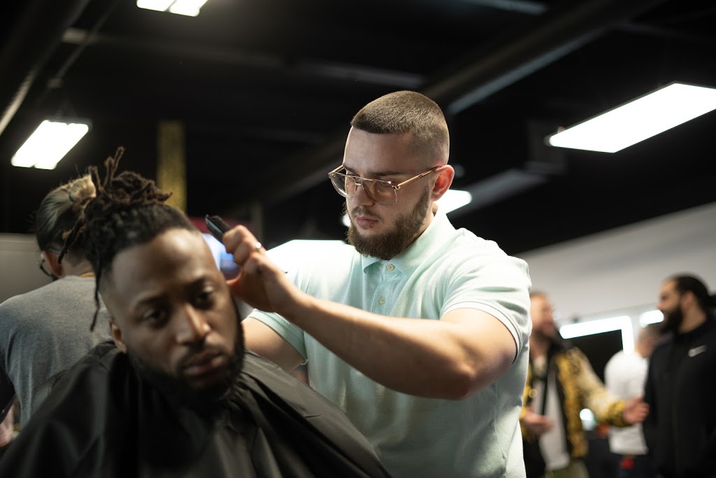 PNR Barbershop | 222 Boulevard Curé-Labelle, Sainte-Rose, QC H7L 3A1, Canada | Phone: (514) 243-7701