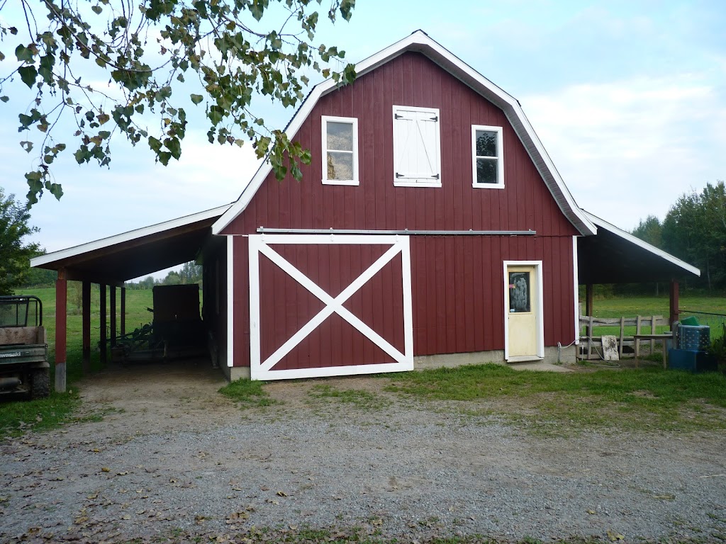 Ferme les trois coteaux | 24 Rang Thomas, Notre-Dame-de-la-Paix, QC J0V 1P0, Canada | Phone: (819) 522-6330