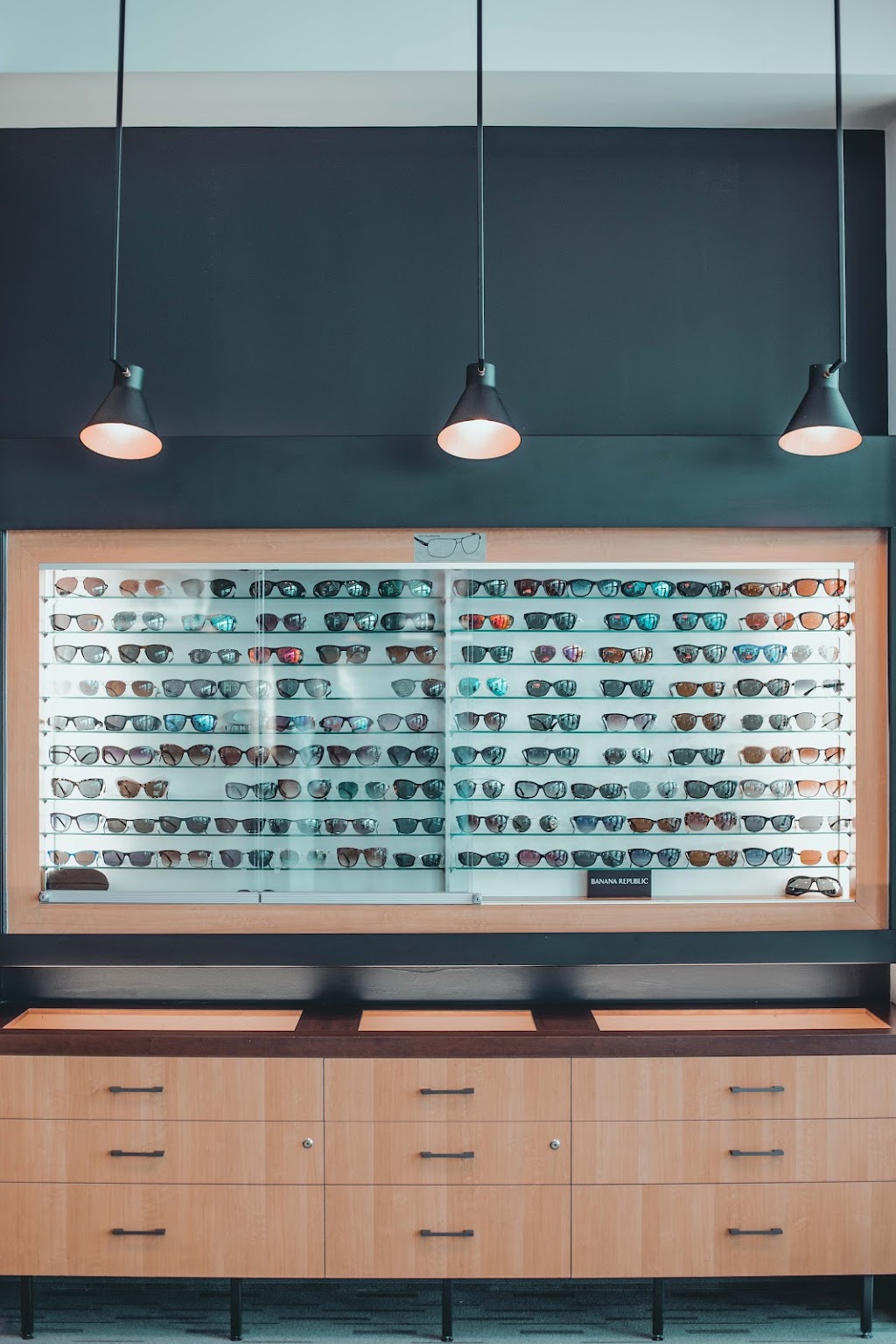 DOYLE Optométristes & Opticiens - Fabreville (Laval) | 309 Bd du Curé-Labelle, Fabreville, QC H7P 2P2, Canada | Phone: (450) 622-9201