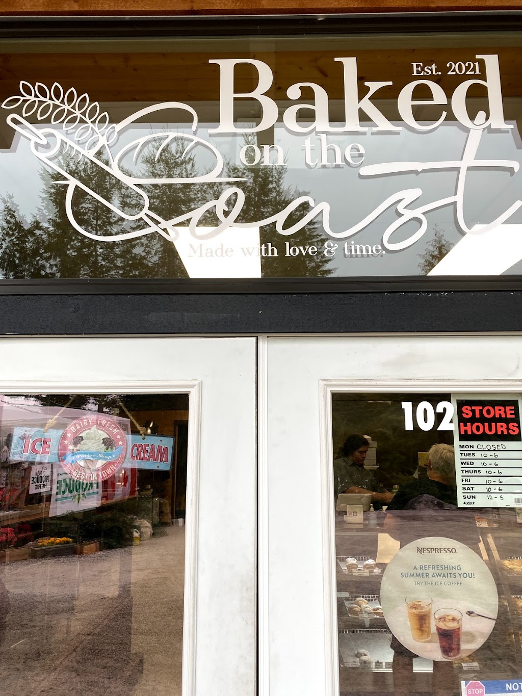 Baked on the Coast | 12808 Madeira Park Rd, Madeira Park, BC V0N 2H1, Canada | Phone: (604) 883-0229