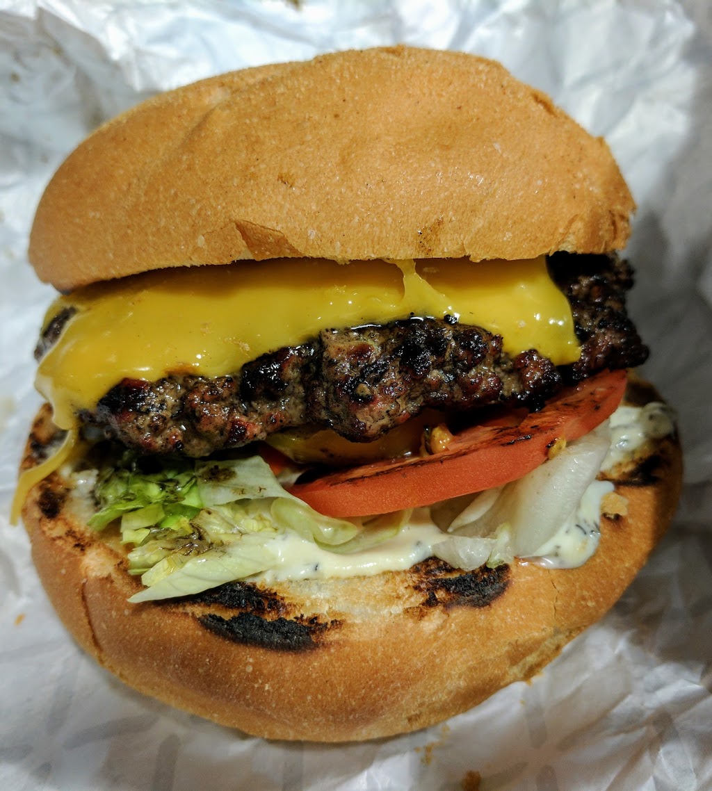 Burgers and Shakes | 220 Kennevale Dr, Ottawa, ON K2J 6B6, Canada | Phone: (613) 440-4005